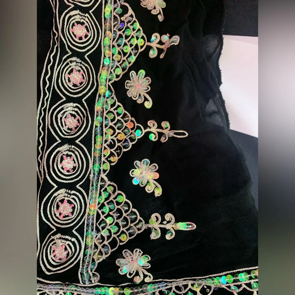 JLO Iridescent Sequin Top, Embroidered Deep V-neck with Shoulder Slits - Picture 5 of 5